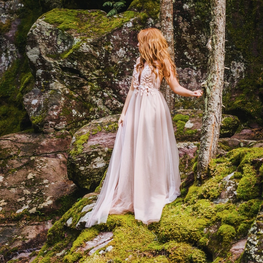 Handmade V-Neck Tulle Gown